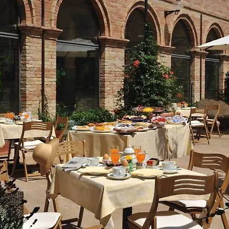 San Domenico Hotel 4*